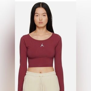 Jordan women’s Flight Long Sleeve Crop (Cherrywood)